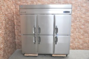HOSHIZAKI ホシザキ 縦型冷凍冷蔵庫 HRF-180ZFT3 業務用6ドア 2016年製 フリーザー 冷凍ストッカーを買い取りました(^_-)-☆
