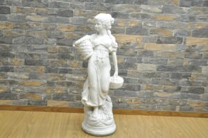 石像 高さ70cm 置物 オブジェ インテリア 芸術 全身 デッサン アート 彫刻 ガーデン 西洋美術を買い取りました♪(^_-)-☆