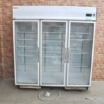 ダイワ リーチイン冷蔵ショーケース 603YAKP-EC 1154L 三相200V 冷蔵庫 業務用を買い取りました♪(^_-)-☆