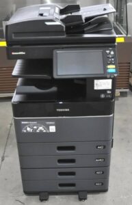 東芝テック カラー複合機 e-STUDIO4515AC 2022年製 100V カウンター数極小 コピー機 印刷 業務用を買い取りました♪