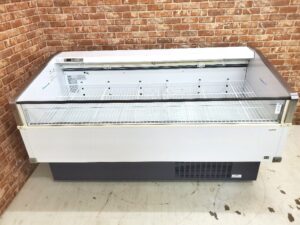 MITSUBISHI ミツビシ 平型 冷蔵ショーケース SK-MS680ARE(A) 100V 2017年製 業務用 冷蔵庫を買い取りました♪