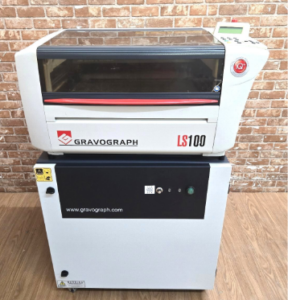 GRAVO GRAPH グラボグラフ レーザー彫刻機 LS100 専用集塵機 PUREX Gravotech Xbase 400 業務用を買い取りました♪