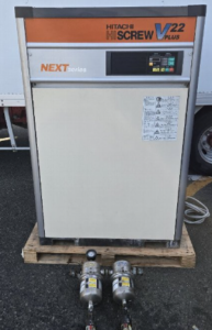 HITACHI 日立 スクリューコンプレッサー OSP-22VARN 30馬力 22kW 200/200V 業務用を買い取りました♪