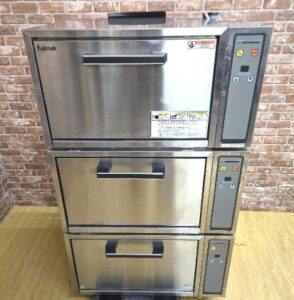 フジマック ガス自動炊飯器 FRC21FA 2020年製 都市ガス 業務用 3段 立体炊飯器を買い取りました♪