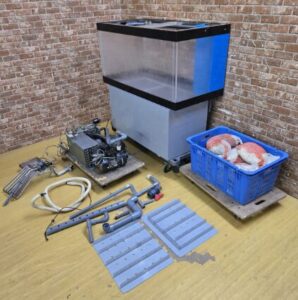 大型水槽 生簀 W1210×D600×H1100 業務用 いけす 生け簀 ポンプ・冷却ユニット他一式を買い取りました♪