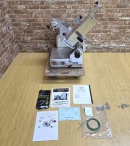 ワタナベ 万能スライサー スーパーデラックス WSD-250ST 2023年製 100V 業務用を買い取りました♪