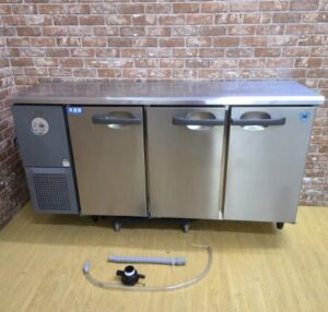 ダイワ 台下冷凍冷蔵庫 5041S-B 業務用3ドア 幅150cm 奥行45cm コールドテーブル 冷凍ストッカー フリーザーを買い取りました♪