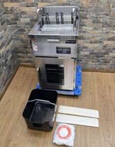 MARUZEN マルゼン ドーナツフライヤー MEFD-18ER 18L 三相200V 業務用 電気フライヤーを買い取りました♪