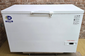 ダイレイ スーパーフリーザー D-396D2 2020年製 100V 業務用 冷凍庫 冷凍ストッカーを買い取りました♪
