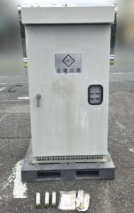 高圧受電設備 キュービクル CHVRT-80K 80kVA 三相3線 6.6kV を買い取りました♪